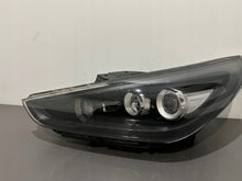 Laden Sie das Bild in den Galerie-Viewer, Frontscheinwerfer Hyundai I30 III 92101-G4120 Full LED Links Headlight SCH4041630552tp