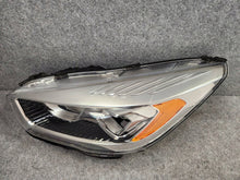 Load image into Gallery viewer, Frontscheinwerfer Ford Kuga I GV4113W030 FALSE Scheinwerfer Headlight SCH3721876520hr