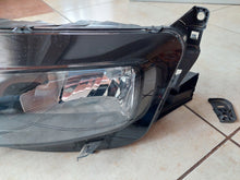 Load image into Gallery viewer, Frontscheinwerfer Citroën C4 Picasso II 9675974980-1 Links Headlight