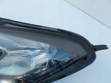 Laden Sie das Bild in den Galerie-Viewer, Frontscheinwerfer Opel Corsa E 7EF011830-01 Links Scheinwerfer Headlight SCH5014132827mn