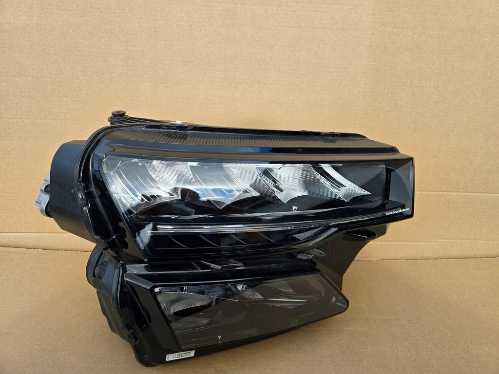 Frontscheinwerfer Skoda Karoq 57B941010 LED Rechts Scheinwerfer Headlight SCH3606687500zl