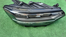 Laden Sie das Bild in den Galerie-Viewer, Frontscheinwerfer VW Passat B8 3G1941036P 3G1941774H LED Rechts Headlight