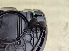 Laden Sie das Bild in den Galerie-Viewer, Frontscheinwerfer Mercedes-Benz W206 A2069062903 A2069063003 Rechts Headlight SCH9876381124xk