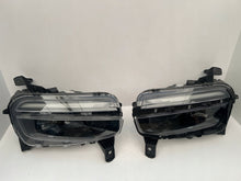 Laden Sie das Bild in den Galerie-Viewer, Frontscheinwerfer Jeep 52218721 52218717 LED Ein Satz Scheinwerfer Headlight SCH8197318931or