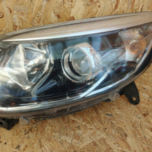 Laden Sie das Bild in den Galerie-Viewer, Frontscheinwerfer Renault Captur 30128121100 Ein Stück (Rechts oder Links) SCH8549709830tp