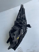 Laden Sie das Bild in den Galerie-Viewer, Frontscheinwerfer Ford Kuga CV44-13W029-BE Rechts Scheinwerfer Headlight SCH2144716452bv