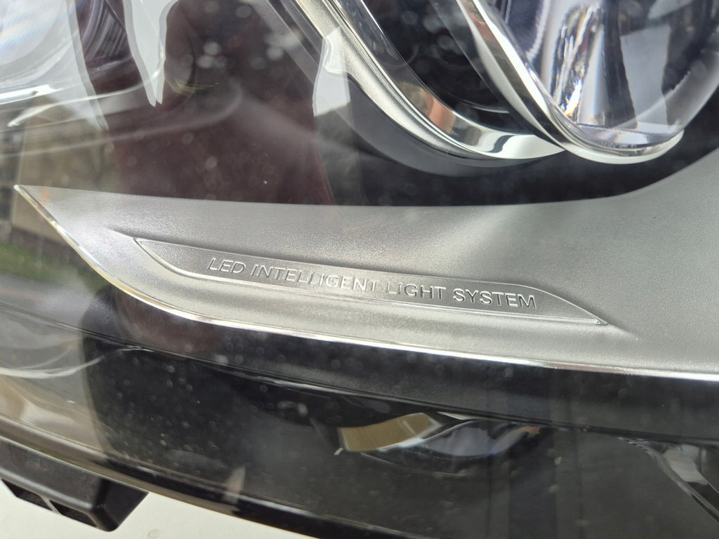 Frontscheinwerfer Mercedes-Benz Gle C292 W166 A1669067602JJ 602215118 LED Rechts SCH8105721400fr