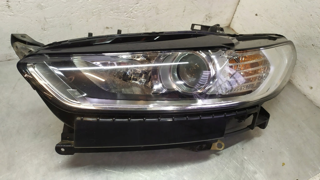 Frontscheinwerfer Ford Mondeo DS73-13W030-BE Links Scheinwerfer Headlight