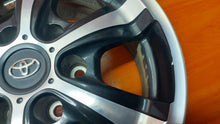 Laden Sie das Bild in den Galerie-Viewer, 1x Alufelge 17 Zoll 7.5" 6x139.7 30ET Glanz PZ040-0KB05 Toyota Hilux Viii FEL1518192655cm