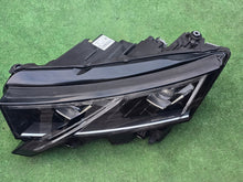 Laden Sie das Bild in den Galerie-Viewer, Frontscheinwerfer Skoda Octavia I 5E4941035 LED Links Scheinwerfer Headlight SCH2386788343db