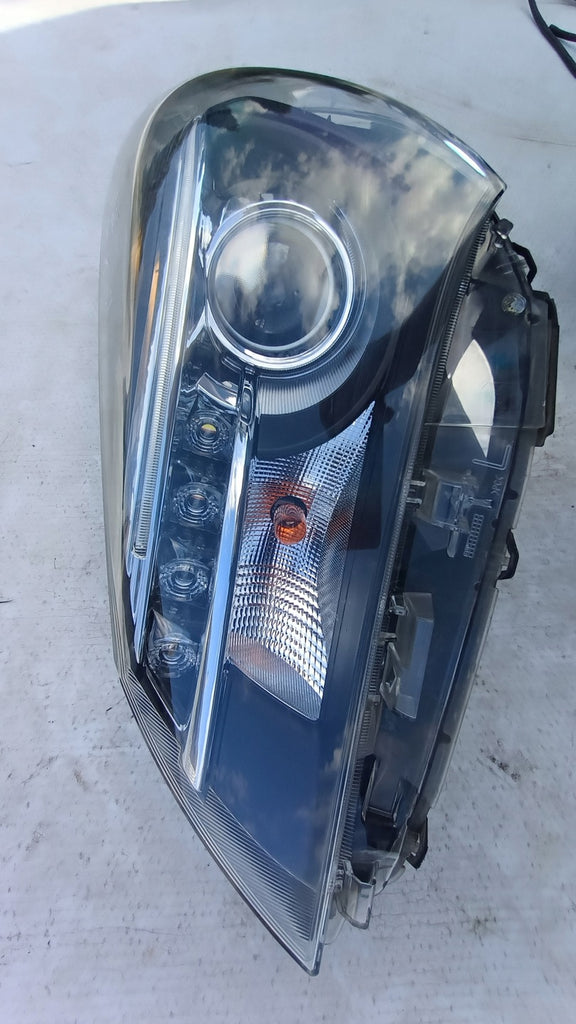 Frontscheinwerfer Toyota Yaris Links Scheinwerfer Headlight