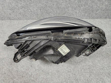 Load image into Gallery viewer, Frontscheinwerfer Mercedes-Benz W246 A2468205361 LE13A6316030129520100 Links SCH3538297968ml