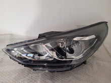 Laden Sie das Bild in den Galerie-Viewer, Frontscheinwerfer Hyundai I30 III G4921-64020 G4921-63040 Rechts oder Links