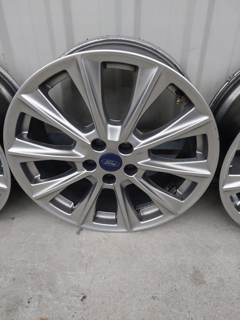 1x Alufelge 18 Zoll 7.5" 5x108 Ford Kuga Rim Wheel FEL5720173096yc