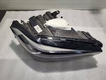 Laden Sie das Bild in den Galerie-Viewer, Frontscheinwerfer BMW X1 F48 5A01172-02 LED Rechts Scheinwerfer Headlight SCH8748093687pn