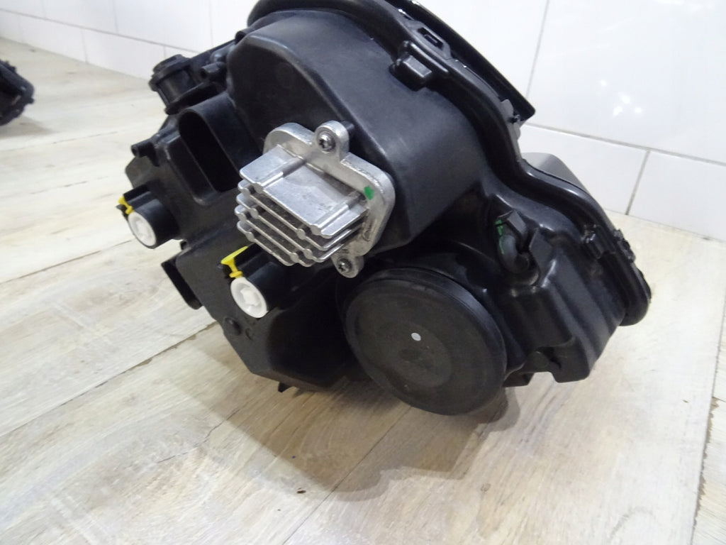Frontscheinwerfer Skoda Kamiq 57B941010 LED Rechts Scheinwerfer Headlight SCH2945295388zr