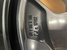 Laden Sie das Bild in den Galerie-Viewer, 1x Alufelge 17 Zoll 7.0" 5x114.3 50ET Glanz 52910-DD100 Hyundai Kona Rim Wheel FEL1367575785hf