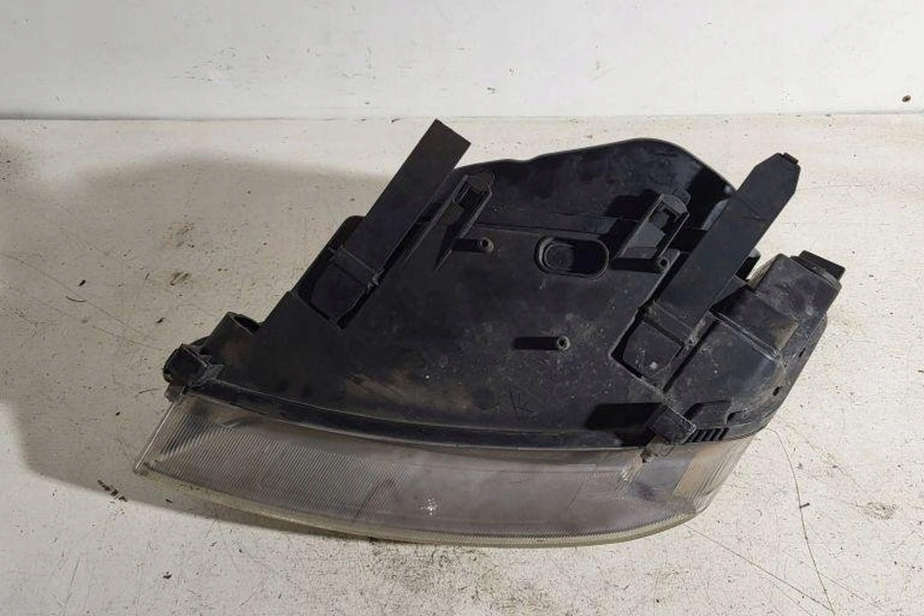 Frontscheinwerfer Ford C-Max II Focus 3M51-13005 Ein Stück (Rechts oder Links) SCH3316292140ig