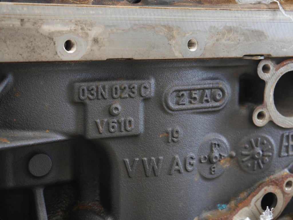 Motor Audi A4 B9 DEUA 2.0 TDI 150PS 110kW 88TKm Diesel Engine Unkomplett