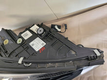 Load image into Gallery viewer, Frontscheinwerfer Mercedes-Benz W206 A2069067203 LED Rechts Headlight SCH8405421086xn