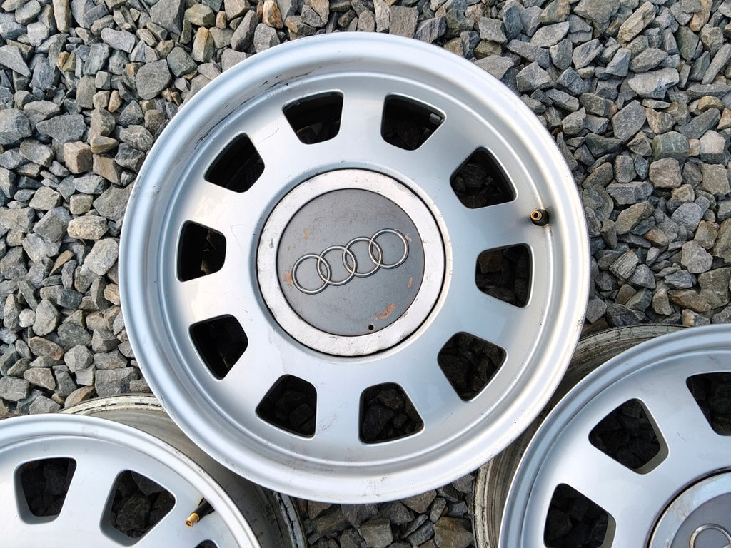 4x Alufelge 15 Zoll 6.0" 5x112 45ET Matt Silber 8D0601025D Audi Rim Wheel FEL9713856212eg