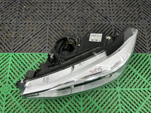 Load image into Gallery viewer, Frontscheinwerfer BMW 4 F36 F32 F82 F33 7387553 Links Scheinwerfer Headlight SCH3331643118dm