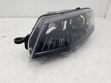 Laden Sie das Bild in den Galerie-Viewer, Frontscheinwerfer Skoda Octavia III 5E1941015B 15068591841 Xenon Links Headlight SCH1847692463wt