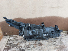 Load image into Gallery viewer, Frontscheinwerfer Toyota Corolla 81150-02T51 Full LED Links Headlight SCH5264161363md