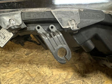 Load image into Gallery viewer, Frontscheinwerfer Toyota Corolla 81110-02S70 Full LED Rechts Headlight SCH2965195524sc
