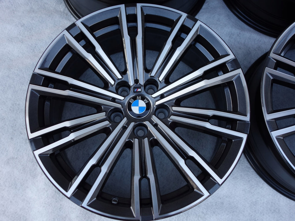 4x Alufelge 18 Zoll 7.5" 5x112 25ET Glanz 8089890 BMW G31 G21 G30 G16 G14 G20 FEL3325156504jw
