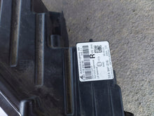 Load image into Gallery viewer, Frontscheinwerfer Skoda Octavia IV 5E4941015 Full LED Ein Satz Headlight SCH7167457678im