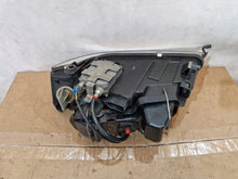 Laden Sie das Bild in den Galerie-Viewer, Frontscheinwerfer Audi A6 C5 Xenon Rechts Scheinwerfer Headlight SCH3607820471po