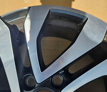 Load image into Gallery viewer, 1x Alufelge 17 Zoll 7.5" 5x112 45ET Glanz Schwarz 2GA601025AF VW T-Roc Troc FEL2898278721kl
