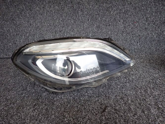 Frontscheinwerfer Mercedes-Benz W246 A2468207261 Xenon Rechts Headlight