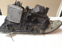 Laden Sie das Bild in den Galerie-Viewer, Frontscheinwerfer BMW 7 E38 Rechts Scheinwerfer Headlight SCH7564994870hb