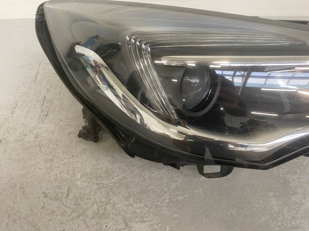 Frontscheinwerfer Opel Astra K 39111144 LED Rechts Scheinwerfer Headlight SCH6431330815ri