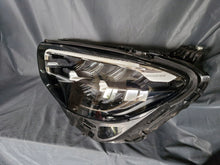 Load image into Gallery viewer, Frontscheinwerfer Mercedes-Benz W213 A2139067509 LED Links Headlight SCH8843244252bf