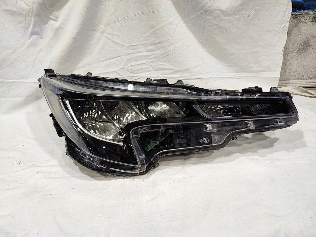 Frontscheinwerfer Suzuki Swace Corolla 81110-02S60 90119224 Full LED Rechts