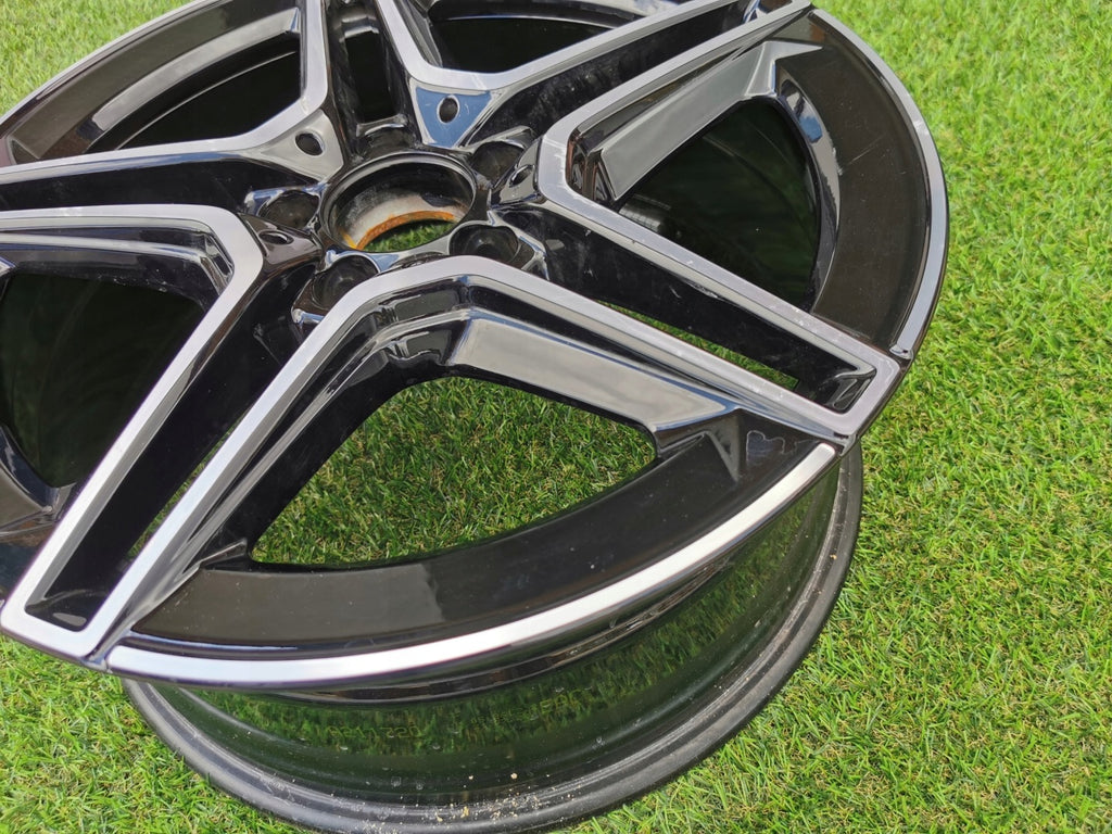 1x Alufelge 18 Zoll 7.5" 5x112 49ET A1774011500 Mercedes-Benz Amg Rim Wheel FEL3267663522xq