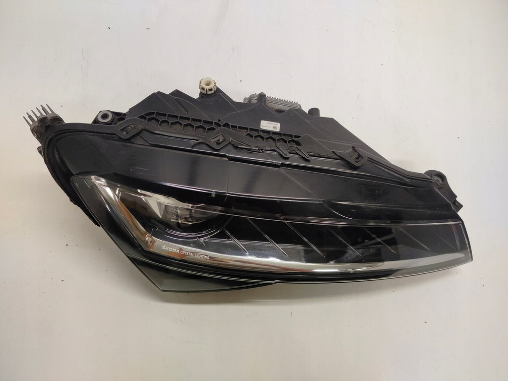 Frontscheinwerfer Skoda Superb III 3V1941016D Full LED Rechts Headlight