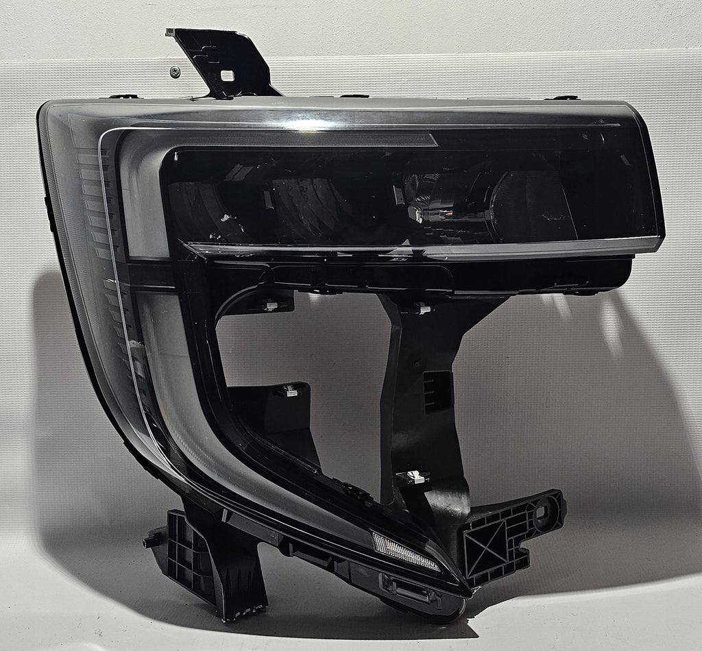 Frontscheinwerfer Nissan Interstar Master III 260106174 Rechts Headlight SCH3637171044bj