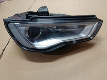 Load image into Gallery viewer, Frontscheinwerfer Audi A3 8V0941032 Bi-Xenon Rechts Scheinwerfer Headlight