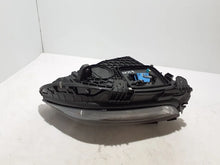 Laden Sie das Bild in den Galerie-Viewer, Frontscheinwerfer Mercedes-Benz A2069062903 LED Links Scheinwerfer Headlight SCH9336828403gv