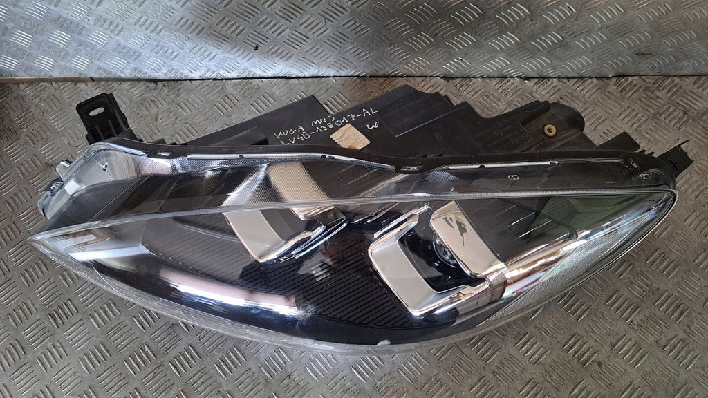 Frontscheinwerfer Ford Kuga LV4B-13E017-AL LED Ein Stück (Rechts oder Links) SCH2469780350gg
