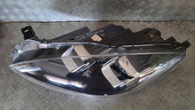Laden Sie das Bild in den Galerie-Viewer, Frontscheinwerfer Ford Kuga LV4B-13E017-AL LED Links Scheinwerfer Headlight SCH2469780350gg