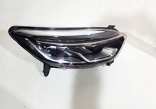 Laden Sie das Bild in den Galerie-Viewer, Frontscheinwerfer Renault Captur I 260107244R LED Rechts Scheinwerfer Headlight SCH7393031325pj