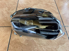 Laden Sie das Bild in den Galerie-Viewer, Frontscheinwerfer Porsche Taycan 9J1941032 LED Rechts Scheinwerfer Headlight SCH3447331340fo