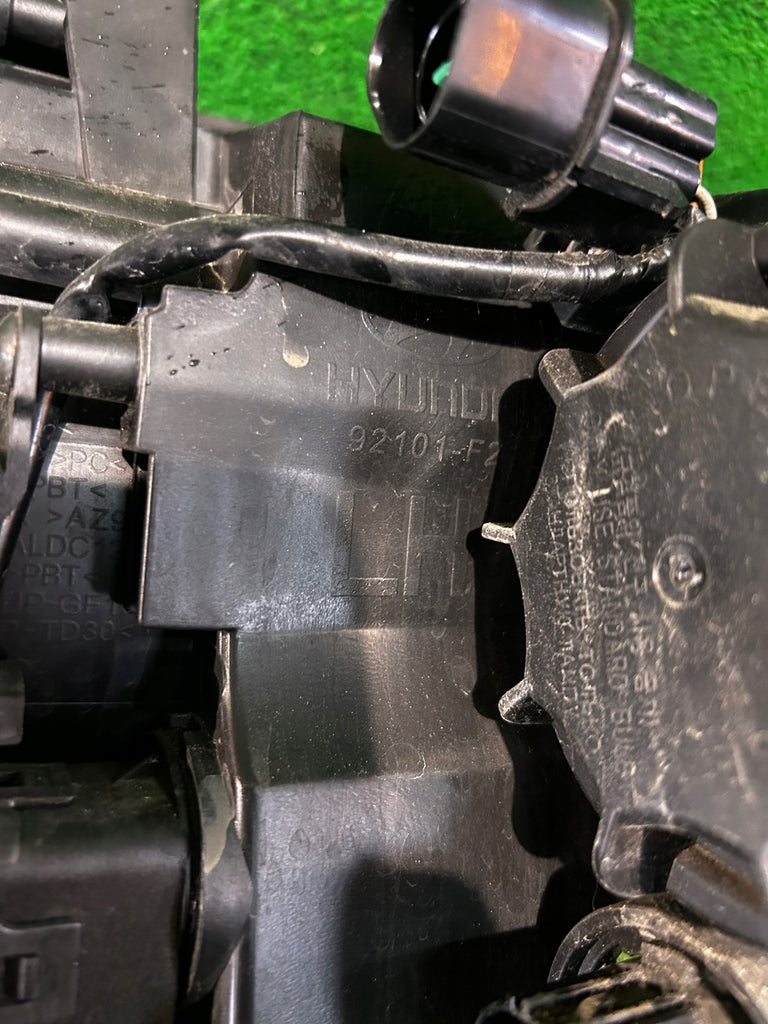 Frontscheinwerfer Hyundai Elantra 92101-F2 LED Links Scheinwerfer Headlight