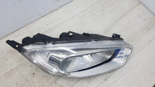 Laden Sie das Bild in den Galerie-Viewer, Frontscheinwerfer Ford Transit Courier JT76-13W029-AD Rechts Headlight