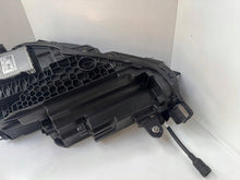 Laden Sie das Bild in den Galerie-Viewer, Frontscheinwerfer Skoda Superb 3P1941016A LED Rechts Scheinwerfer Headlight SCH2755587860mo